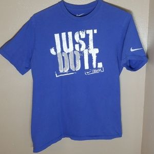 Nike just do it large t shirt blue